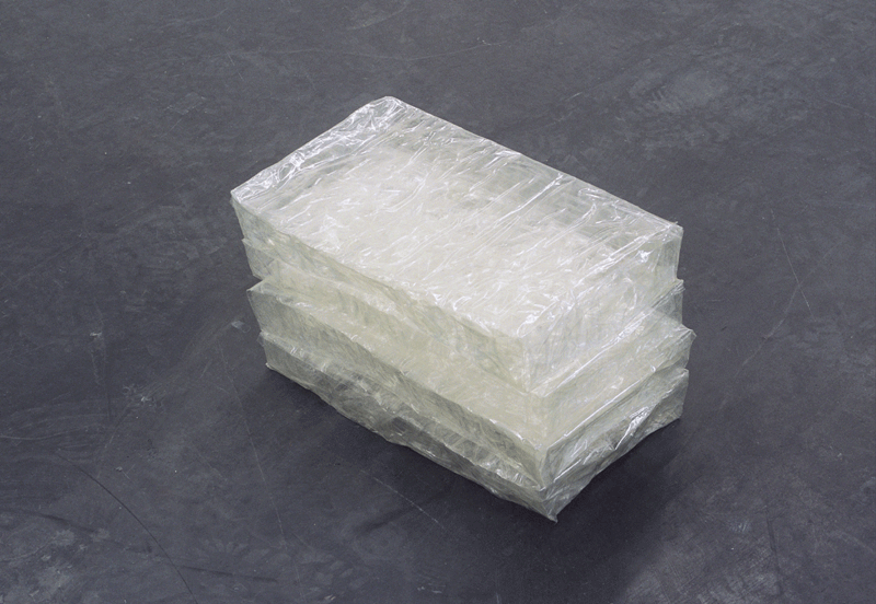 Stapel (Versuch, Nichts zu stapeln), 2004