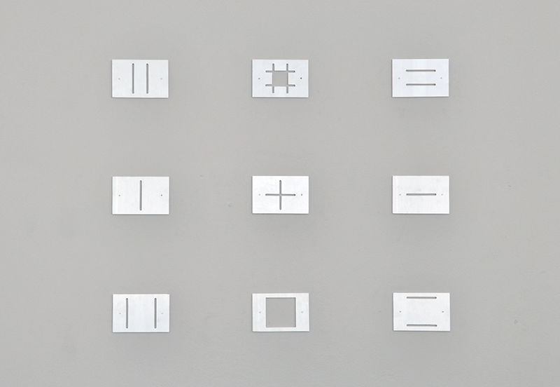 9 Metalltafeln, 2011