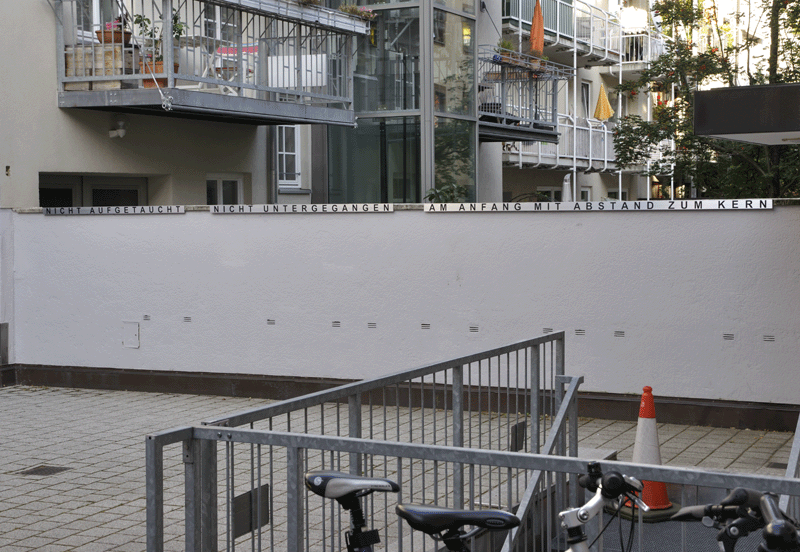 Hofinstallation Nr. 2, 2011